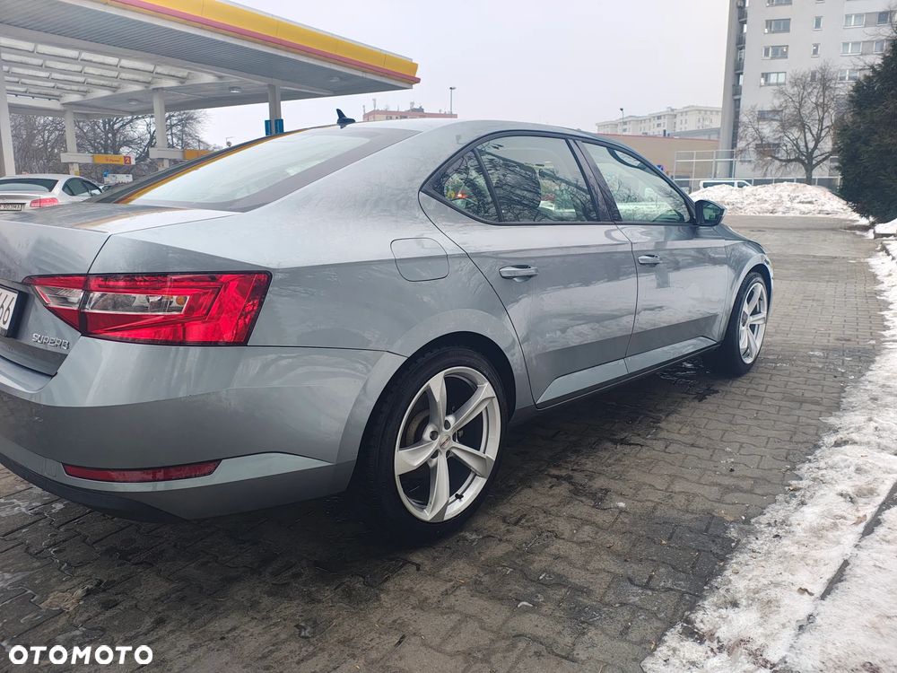 Skoda Superb 1.4 TSI ACT Active - 5