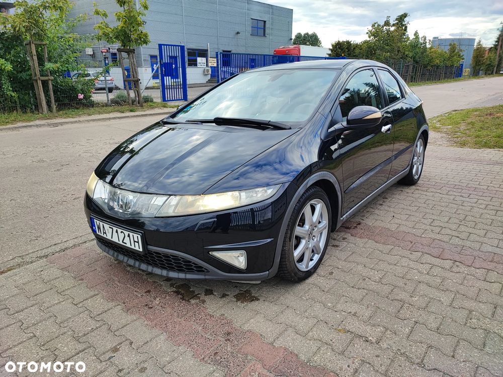 Honda Civic 1.8 Executive - 1