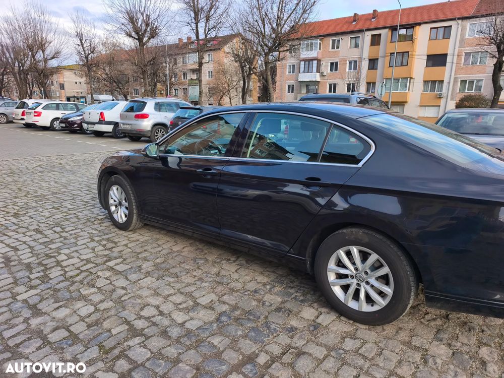 Volkswagen Passat 2.0 TDI (BlueMotion Technology) Highline - 7