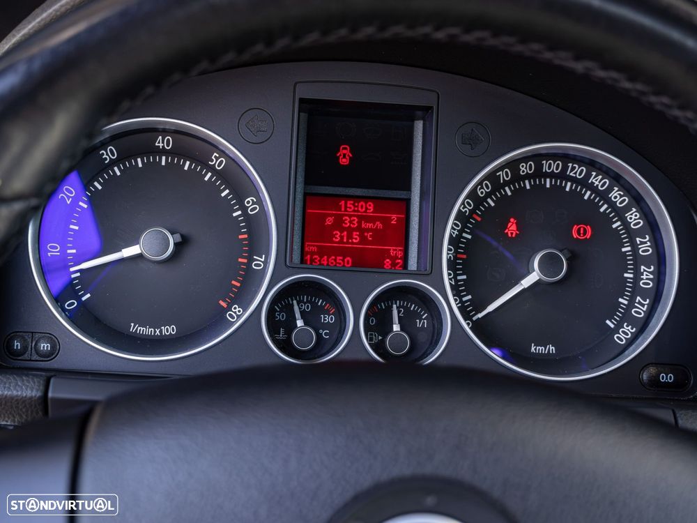 VW Golf 3.2 R32 4Motion - 17