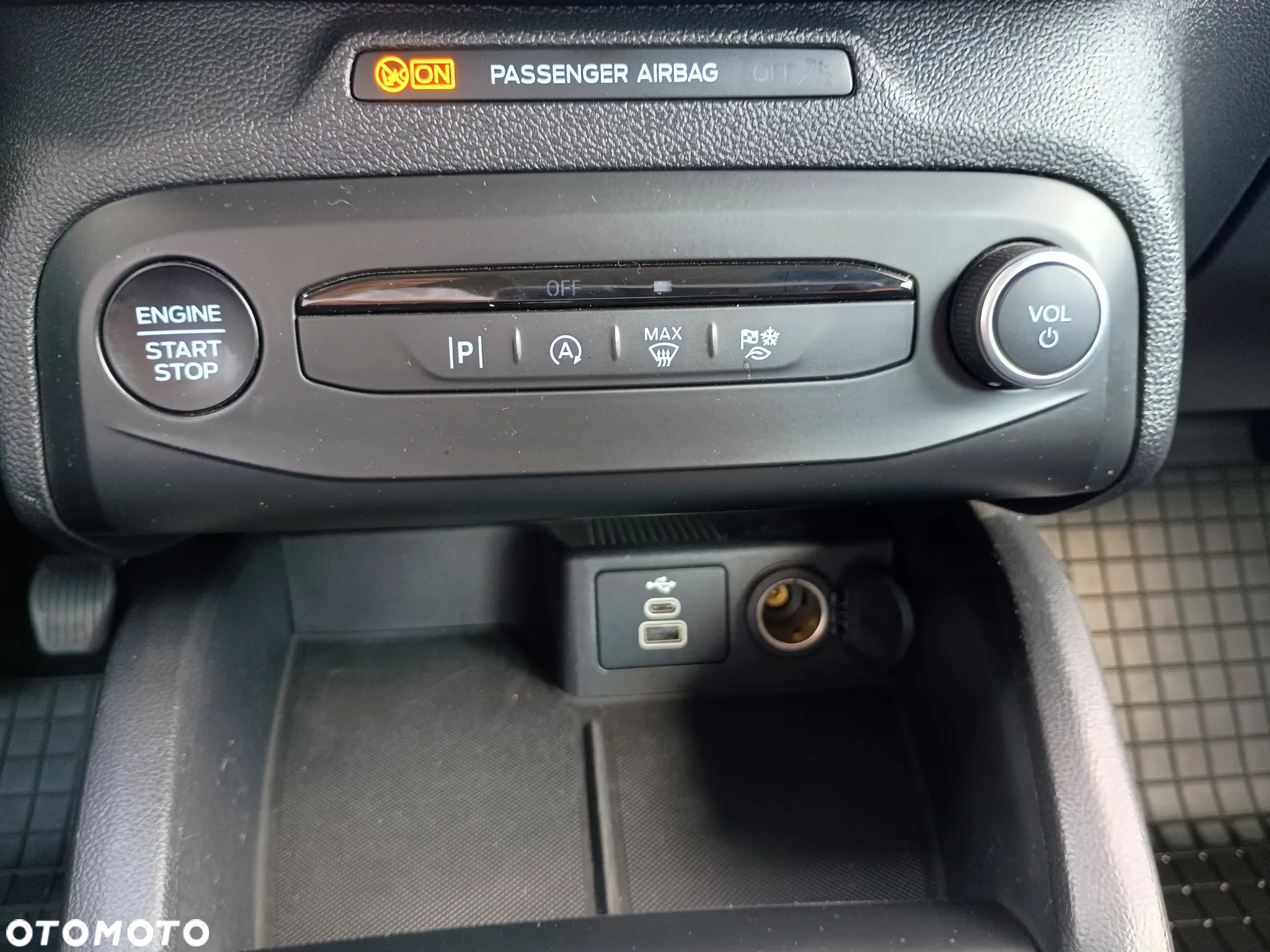 Ford Focus 1.0 EcoBoost Titanium - 16