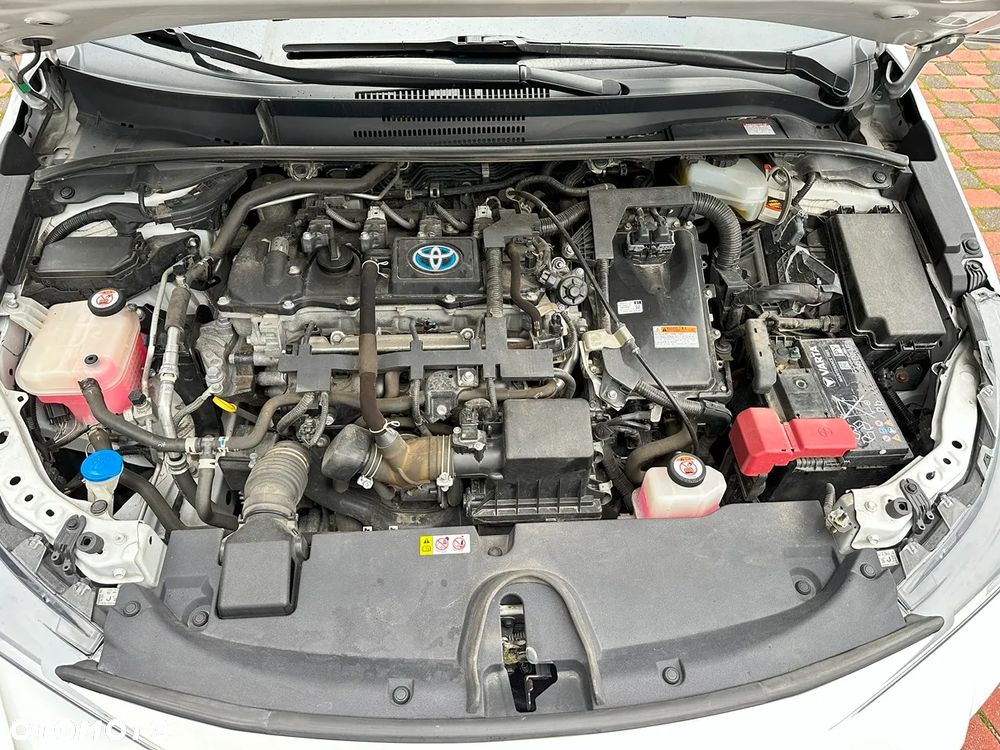 Toyota Corolla 1.8 Hybrid GPF Comfort - 18