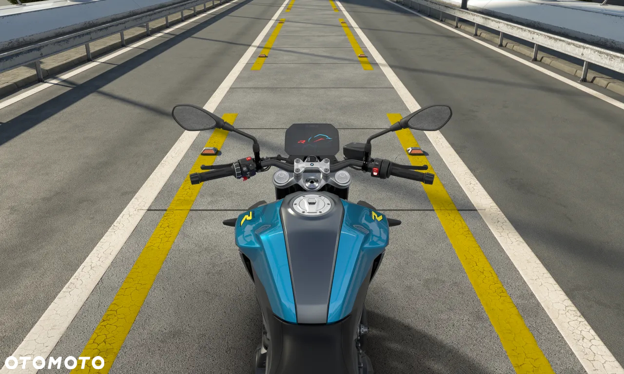 BMW F - 2