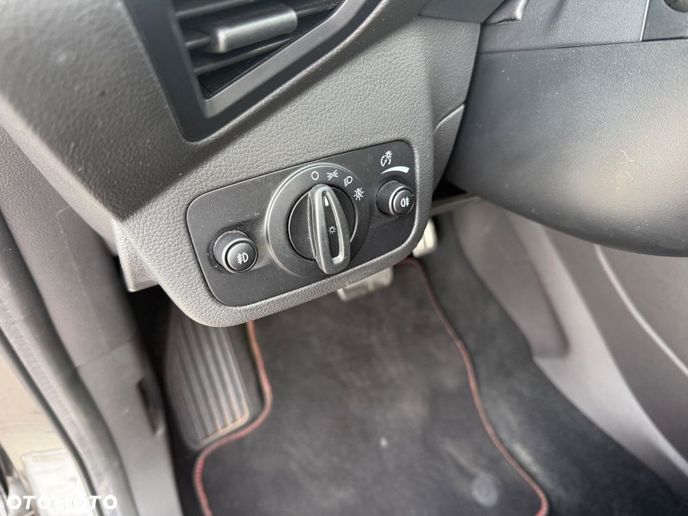 Ford Kuga 2.0 TDCi 4x4 ST-Line - 26