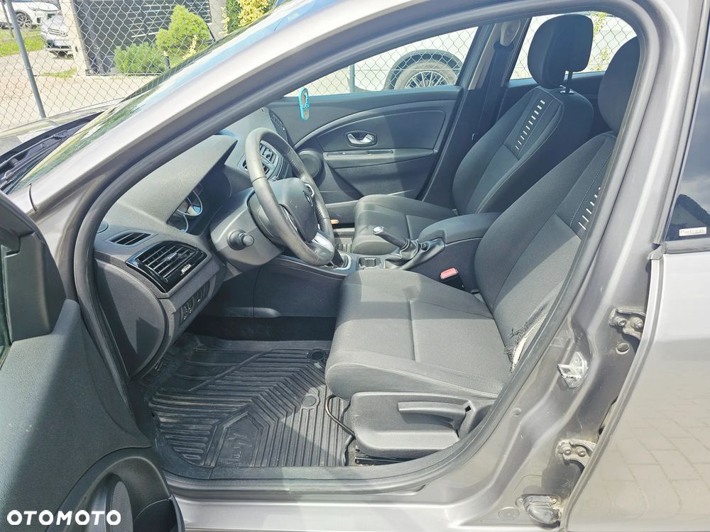 Renault Megane 1.6 16V Dynamique Euro5 - 12