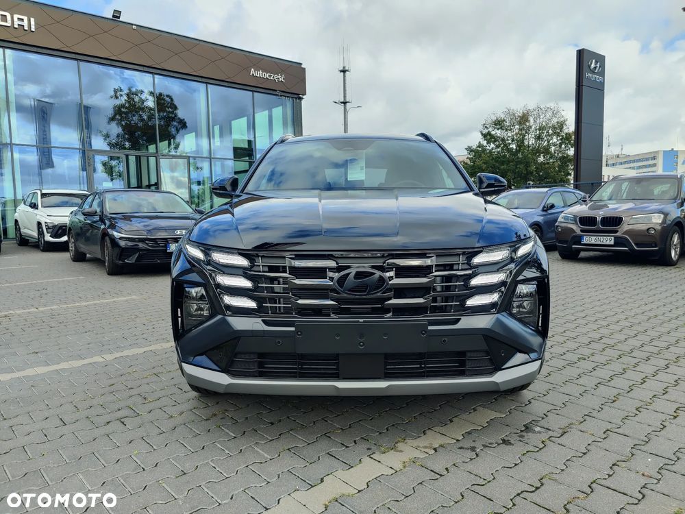 Hyundai Tucson 1.6 T-GDi HEV Smart Black 2WD - 2