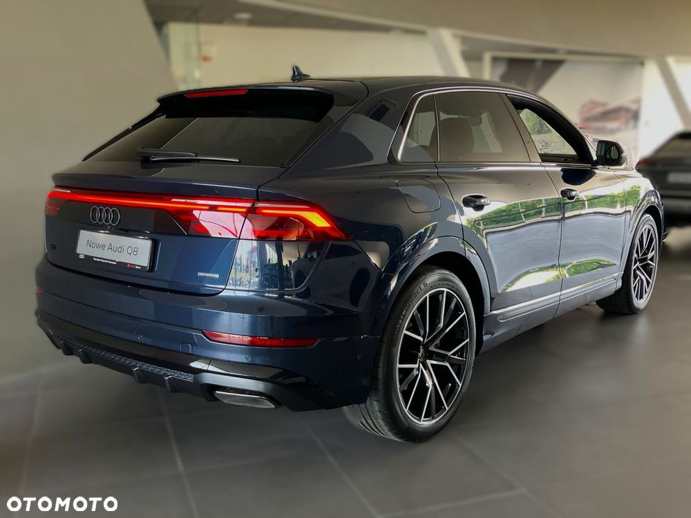 Audi Q8 - 9