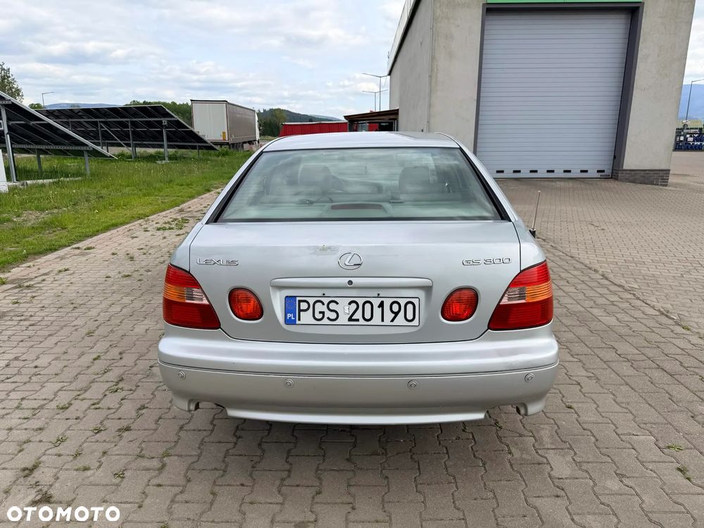 Lexus GS 300 - 10