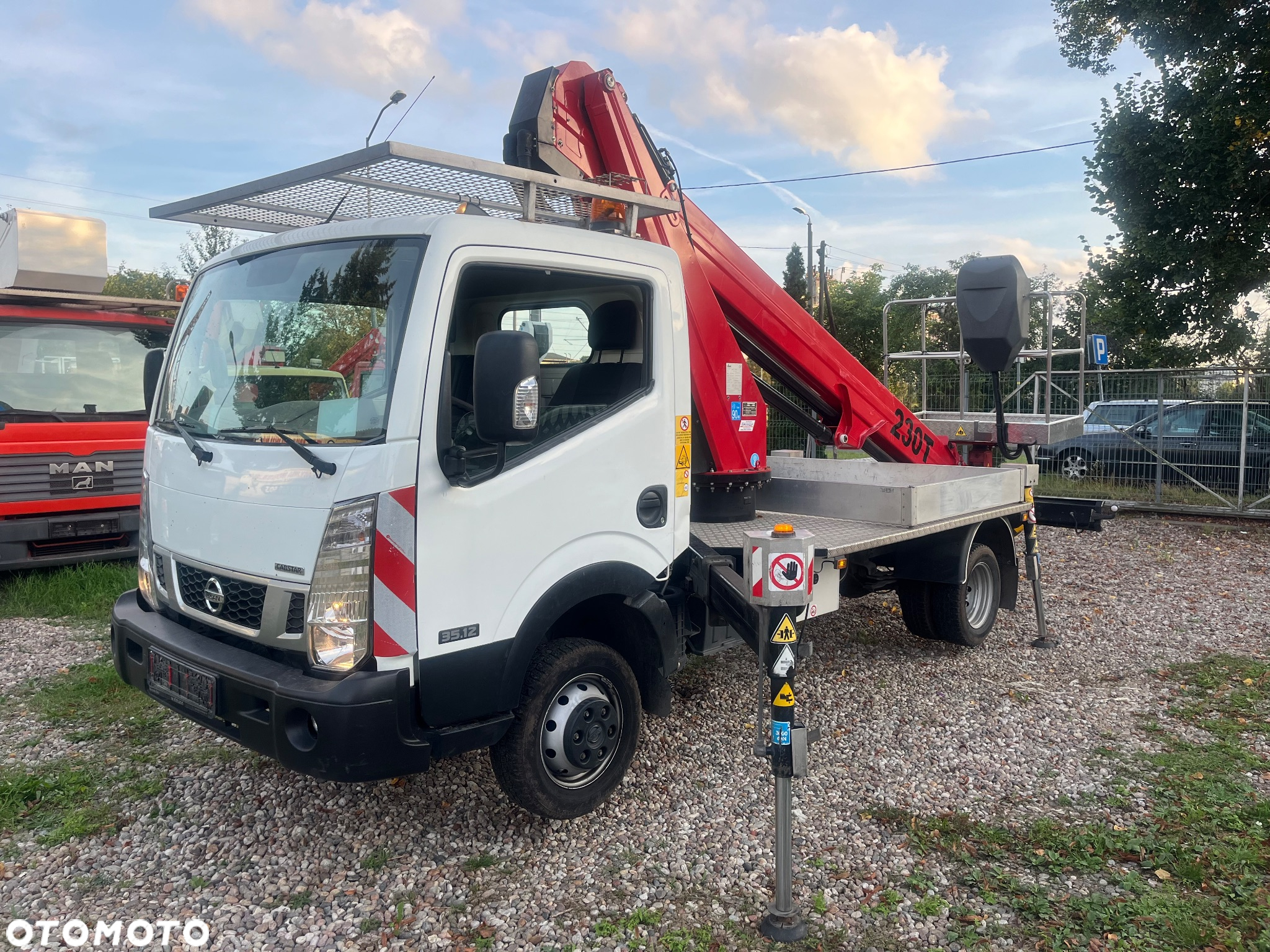 Nissan Podnośnik Koszowy Zwyżka GSR 230T 23 Metry 13 metrów w Bok!Super Stan! UDT! jak Wumag Ruthmann Multitel! Kosz 300KG - 20