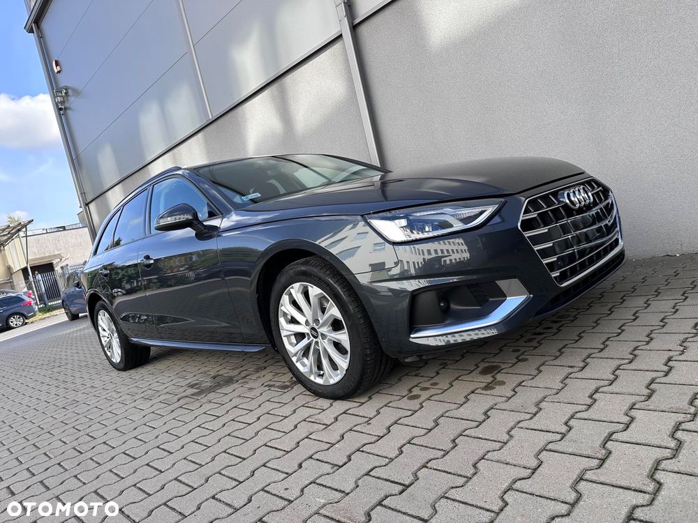 Audi A4 Avant 35 TDI mHEV Advanced S tronic - 3