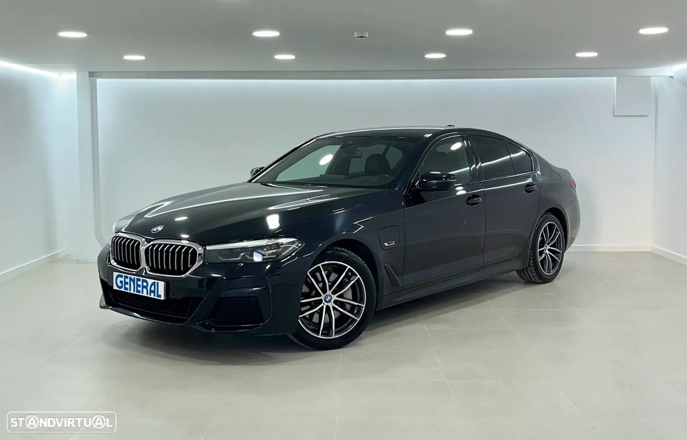 BMW 530 e Pack M - 1