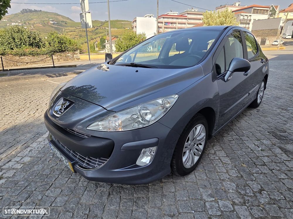 Peugeot 308 1.6 HDi Executive - 4