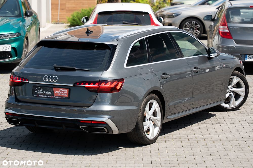 Audi A4 Avant 35 TFSI S tronic S line - 12