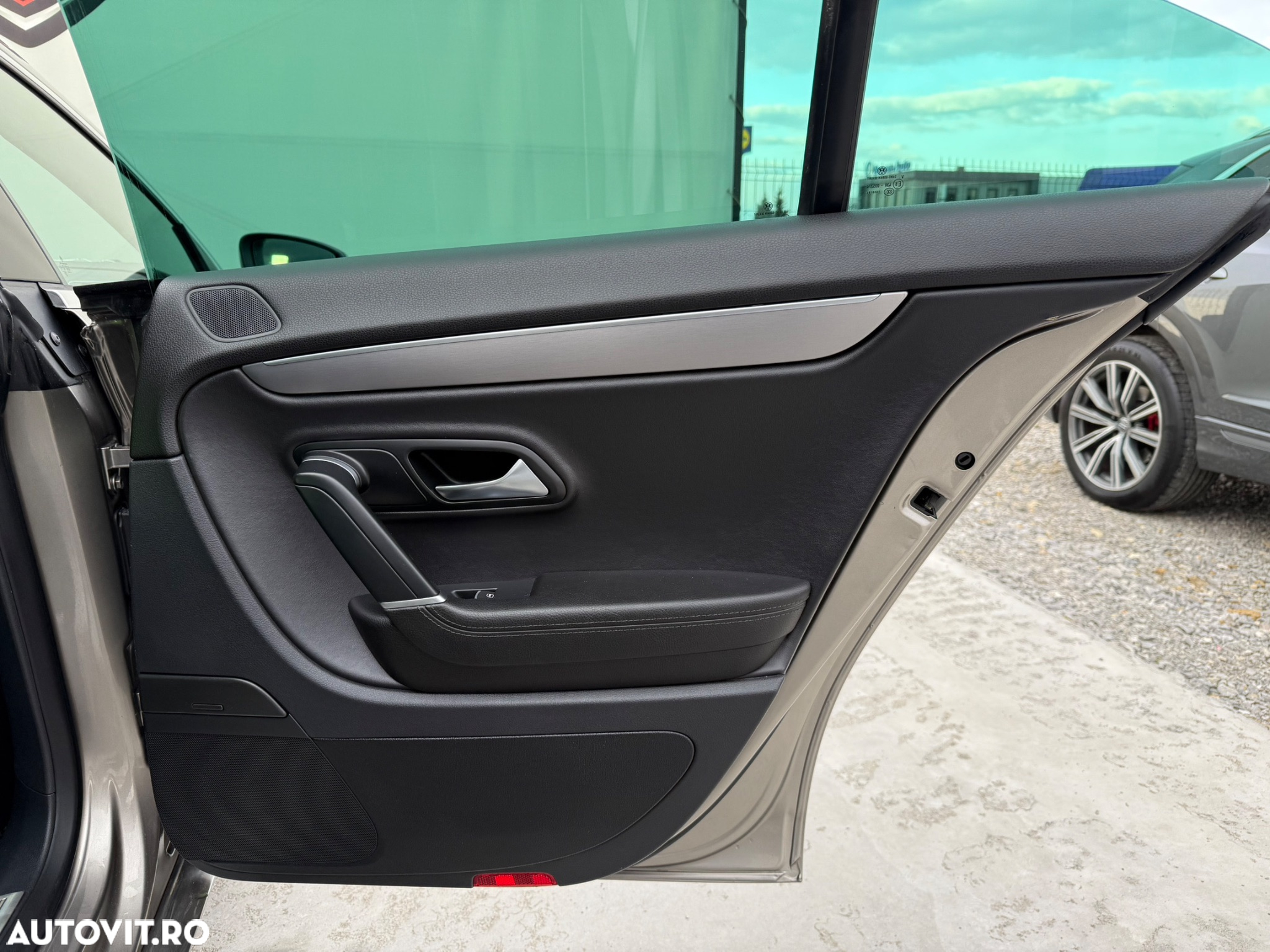 Volkswagen Passat CC 2.0 TDI DSG Exclusive - 21