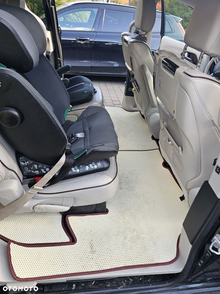 Chrysler Pacifica - 6