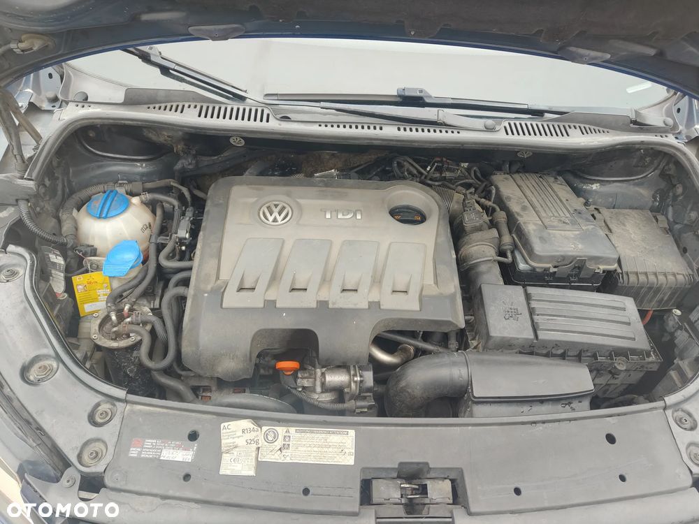 Volkswagen Touran 1.6 TDI DPF BlueMotion Technology Comfortline - 32