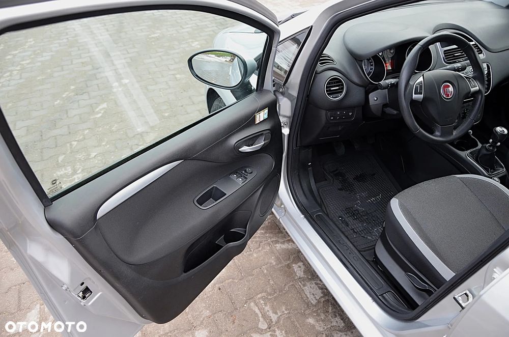 Fiat Punto 1.2 Fresh - 11