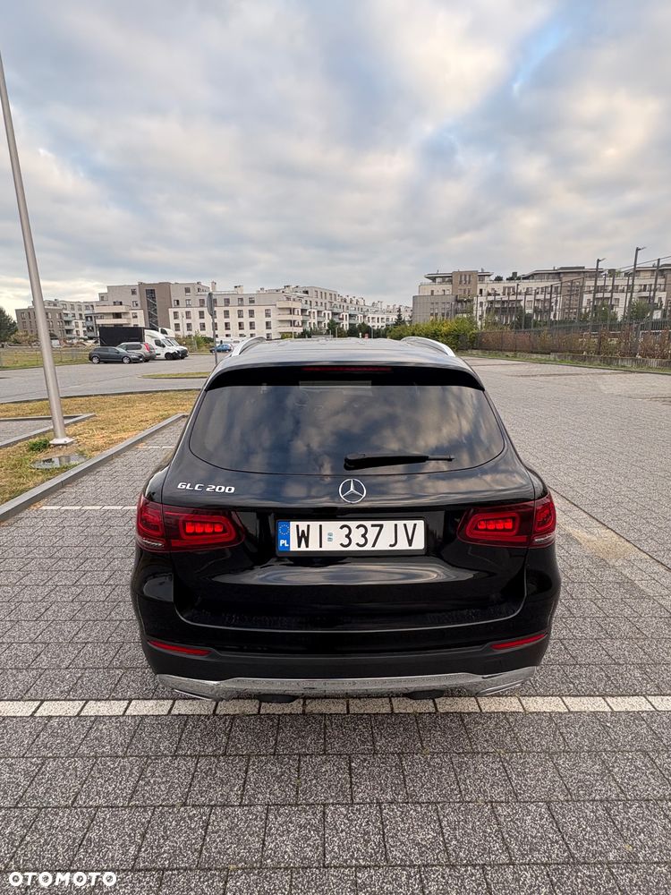 Mercedes-Benz GLC 200 - 4