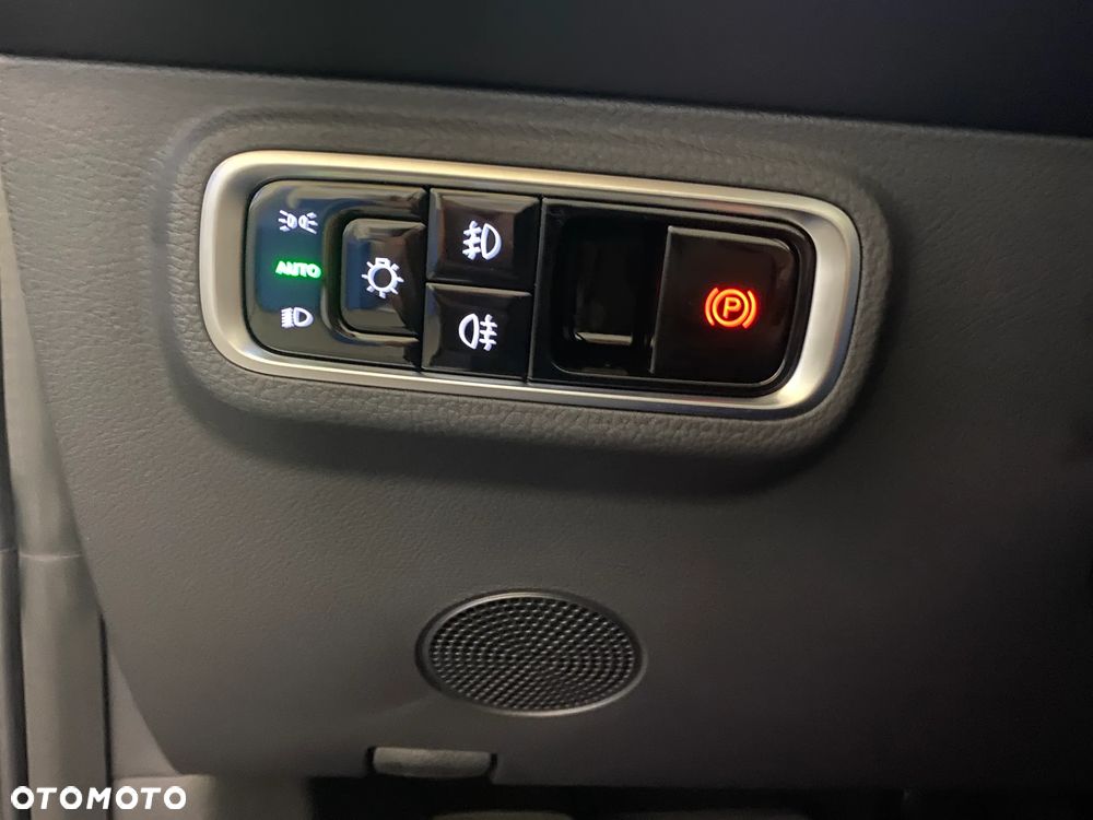 Omoda 5 1.6 T-GDI Premium DCT - 32