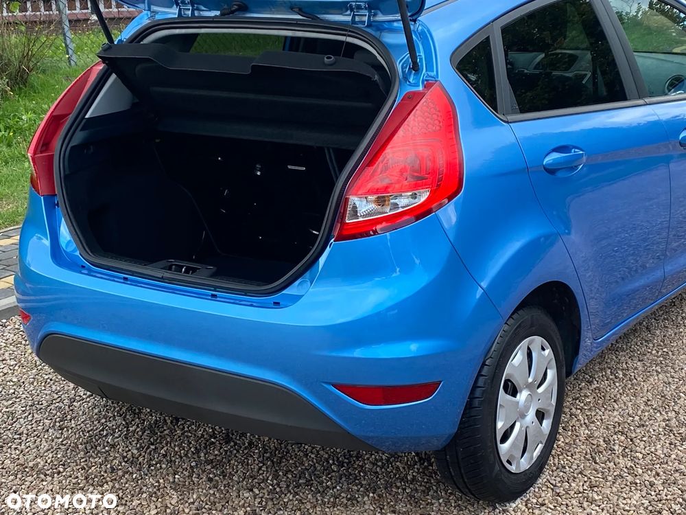 Ford Fiesta 1.25 Titanium EU5 - 9