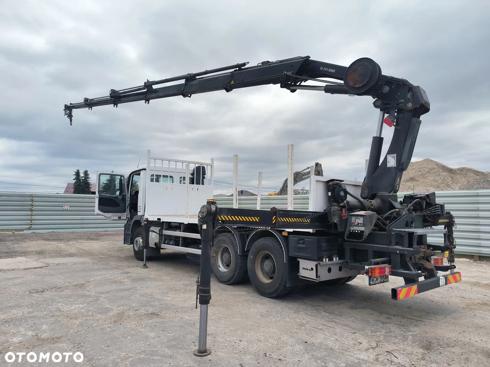 Mercedes-Benz ACTROS - 12