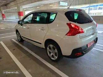 Peugeot 3008 1.6 HDi Allure - 8