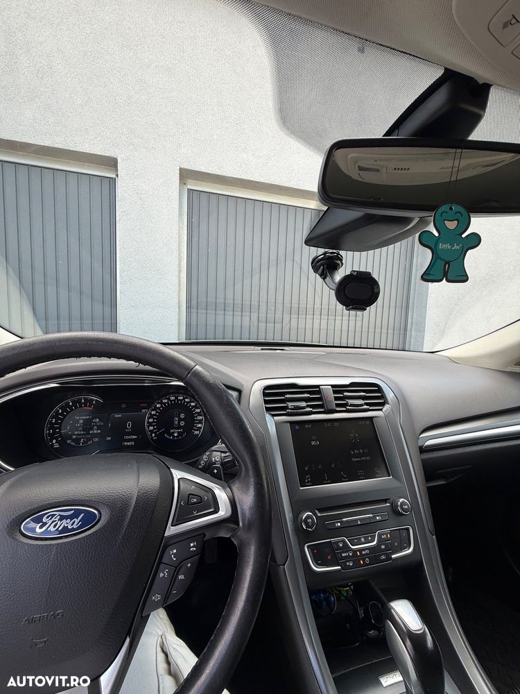 Ford Mondeo 2.0 TDCI PowerShift Business - 5
