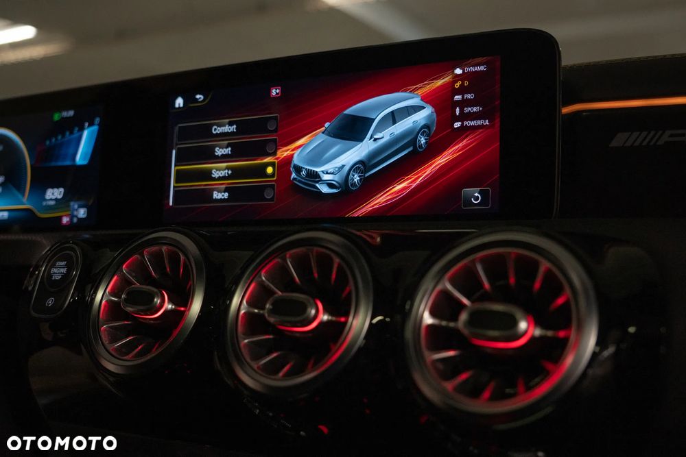 Mercedes-Benz CLA - 26
