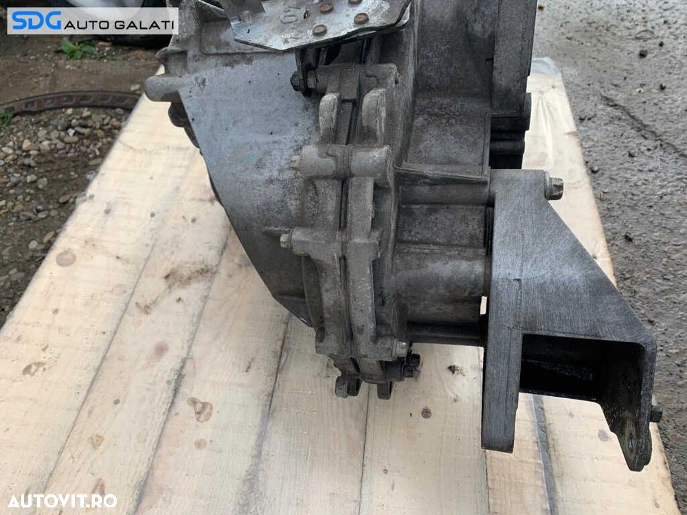 Cutie Viteze Manuala in 6 Trepte Cod F40 Opel Vectra C 1.9CDTI 150CP 2002 - 2008 Cod 55350375 - 6