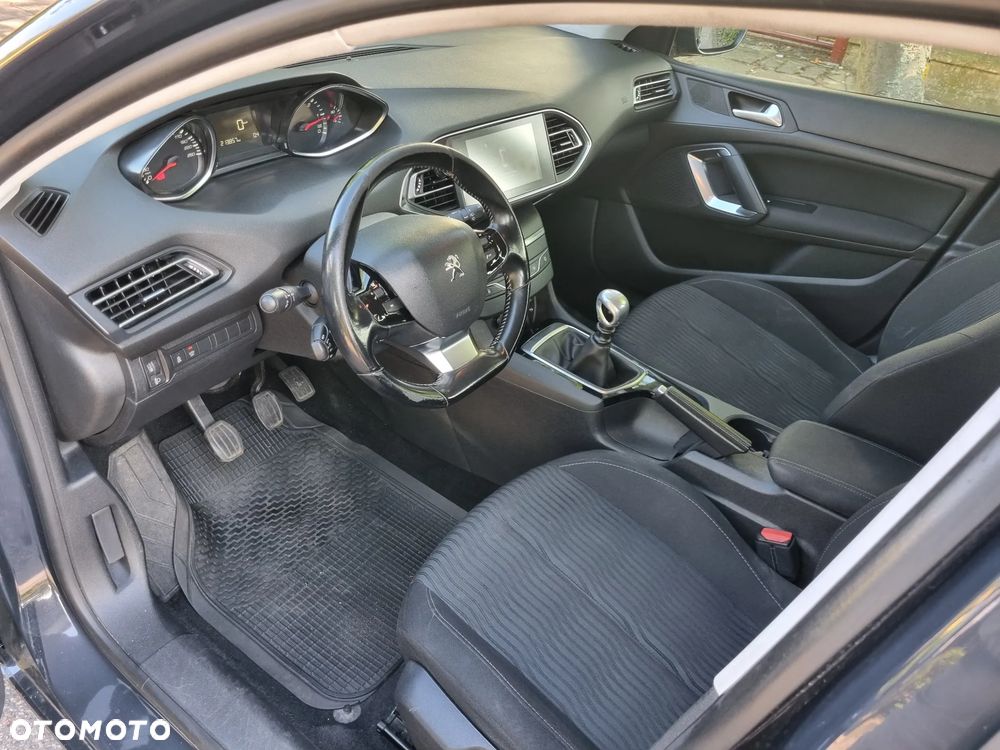 Peugeot 308 BlueHDi 120 Stop & Start Allure - 11