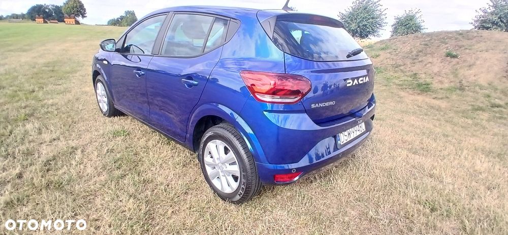 Dacia Sandero - 4