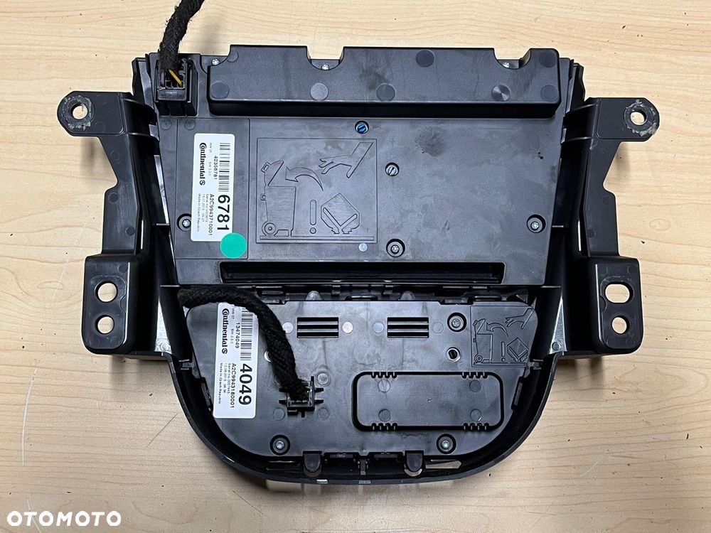 Radio CD sterowanie panel 42356781 Opel Mokka - 2