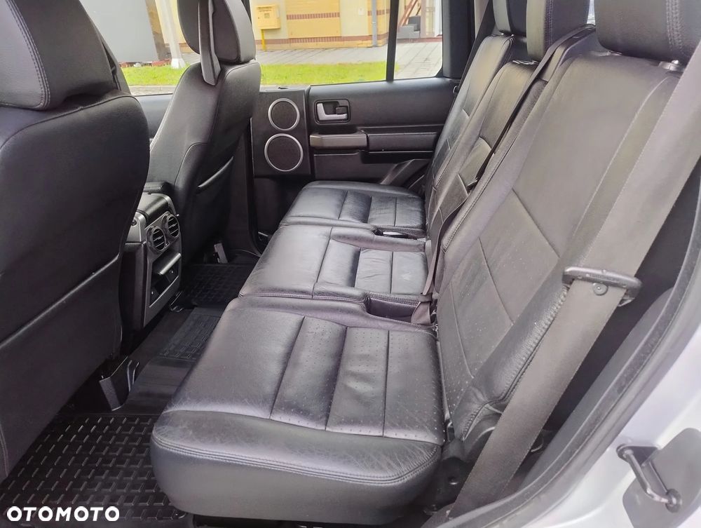 Land Rover Discovery IV 2.7D V6 HSE - 13