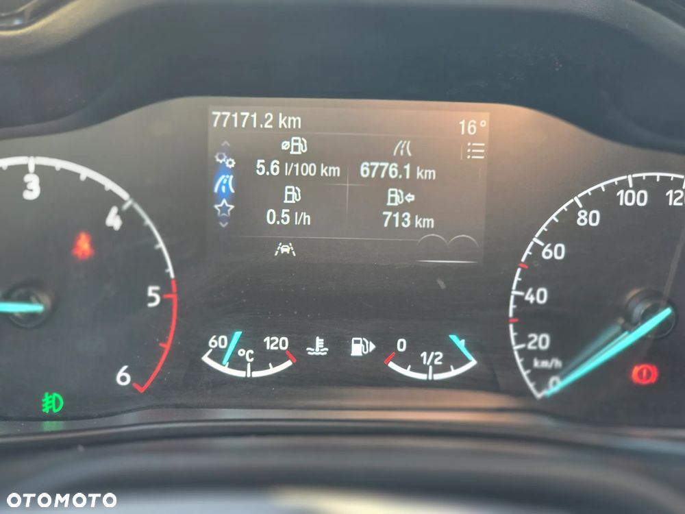 Ford Transit Connect - 8