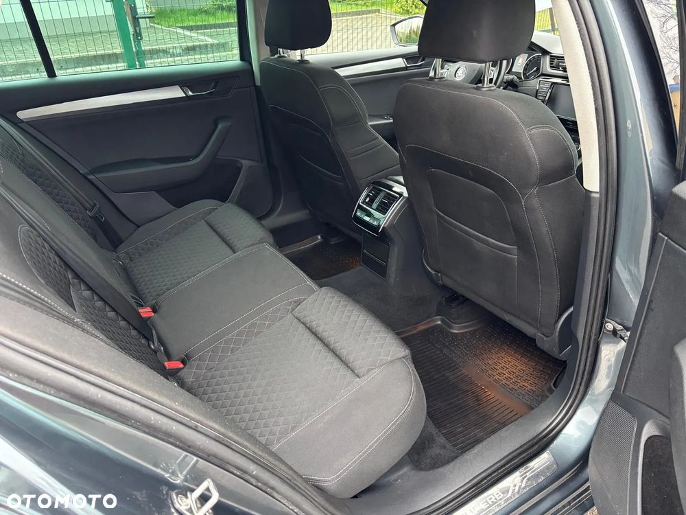 Skoda Superb 2.0 TDI Style DSG7 - 15
