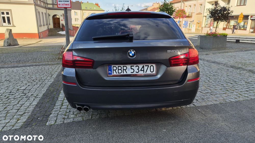 BMW Seria 5 520d - 4