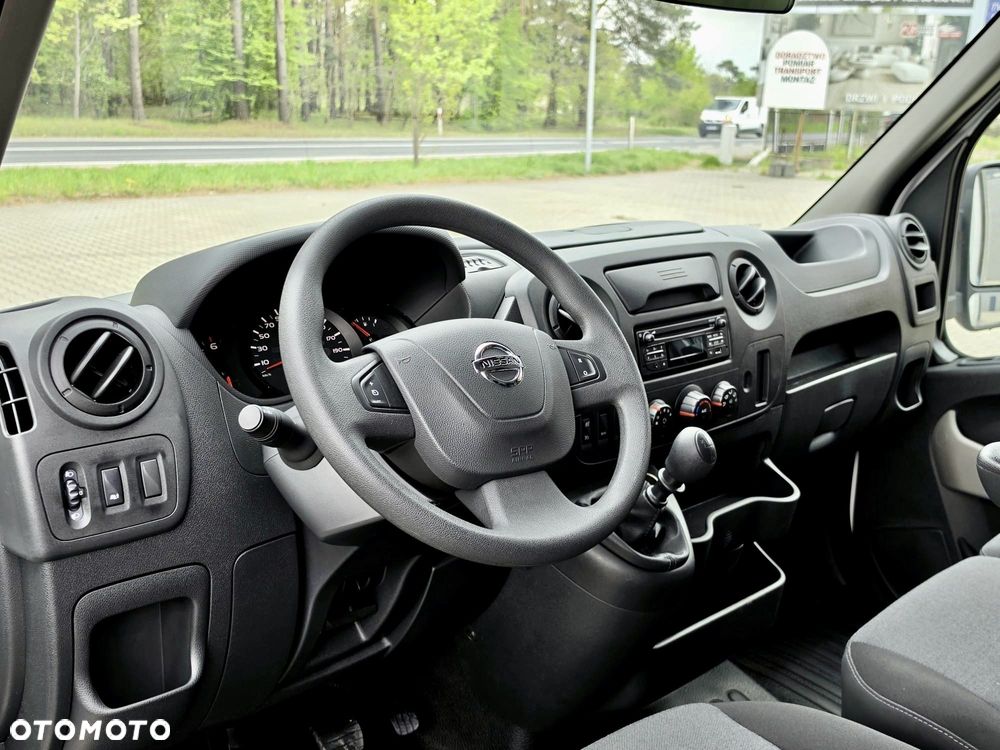 Nissan NV400 - 6