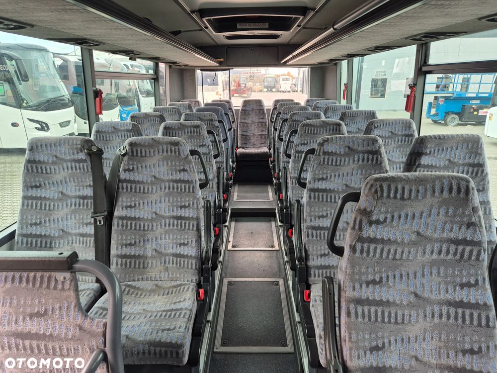 Irisbus AXER / SPROWADZONY / KLIMA / WEBASTO / 64 MIEJSCA - 23