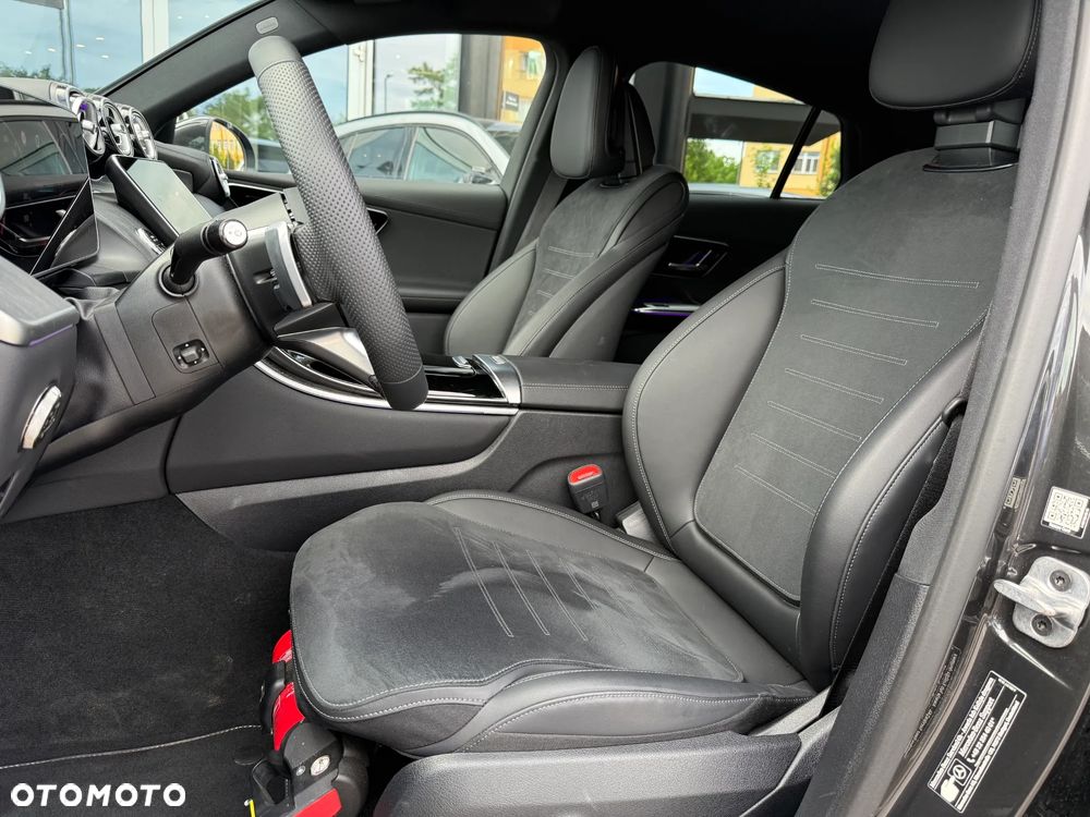 Mercedes-Benz GLC 300 d 4Matic 9G-TRONIC Edition AMG Line - 14
