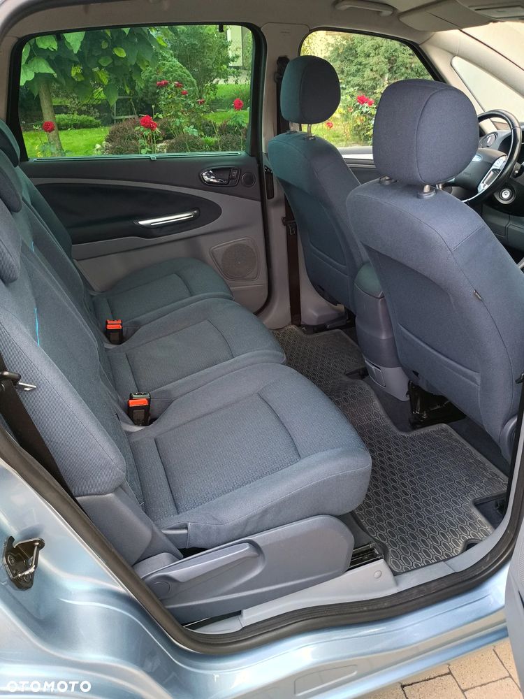 Ford S-Max - 5