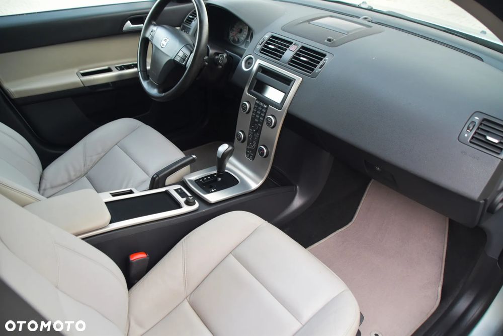 Volvo V50 T5 AWD Summum - 11