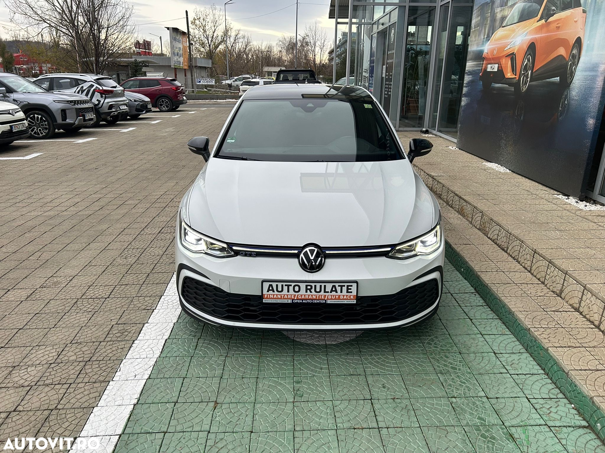 Volkswagen Golf 1.5 eHybrid OPF DSG GTE - 2