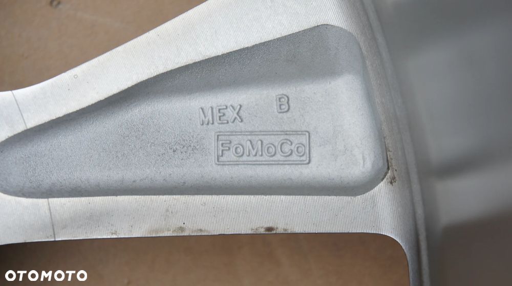 FELGA ALUMINIOWA 20"X8.5 ET52.5 FORD EDGE - 5
