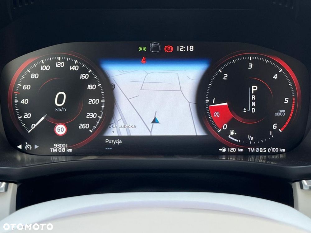 Volvo XC 60 - 24