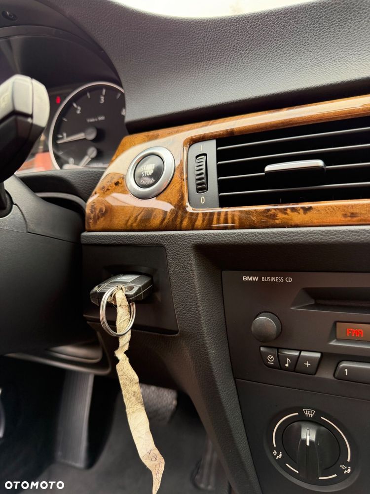 BMW Seria 3 - 22