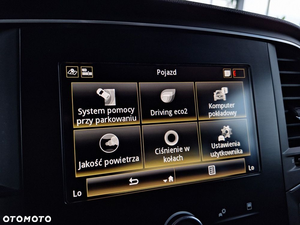 Renault Megane 1.5 Blue dCi Business - 31