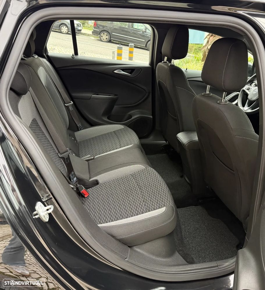 Opel Astra Sports Tourer 1.2 T Elegance - 24