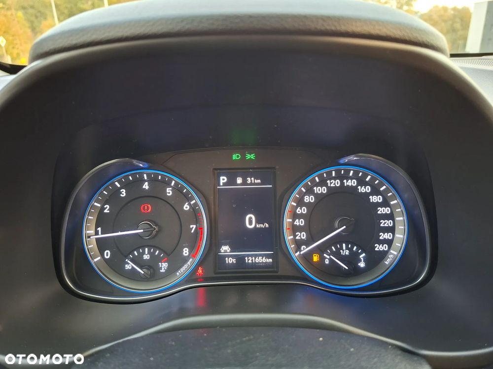 Hyundai Kona - 21