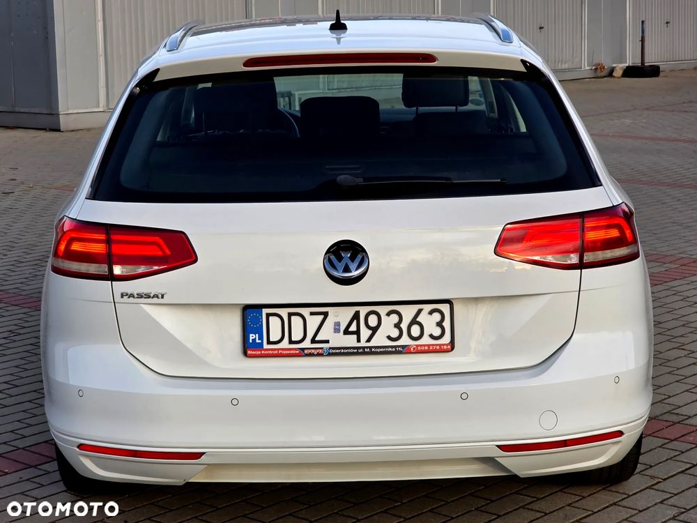 Volkswagen Passat Variant 2.0 TDI BMT Comfortline - 17