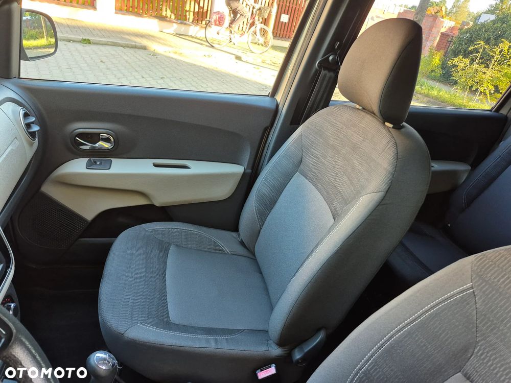 Dacia Lodgy 1.2 TCe Prestige - 23